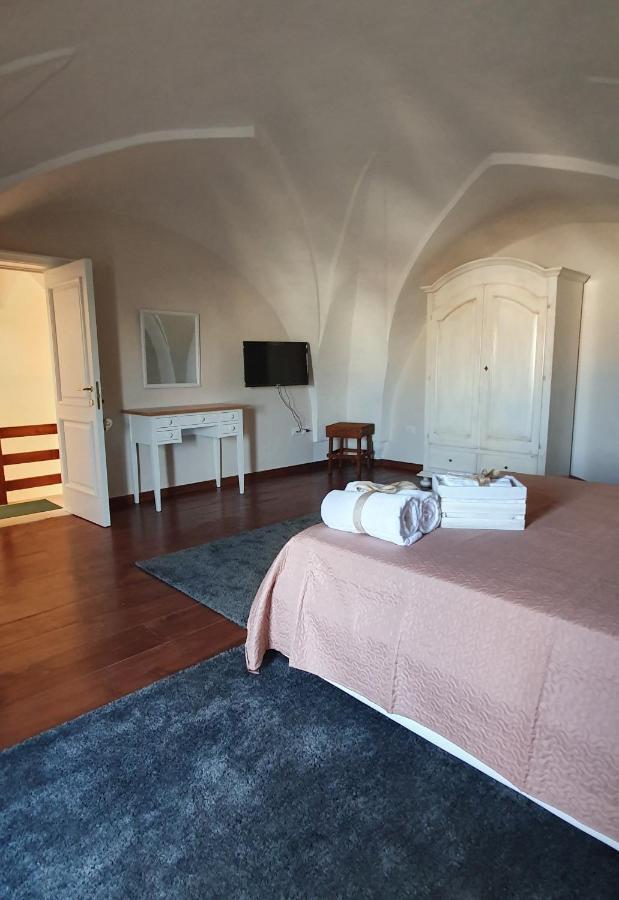 Palazzo Novecento Hotell Ugento Exteriör bild